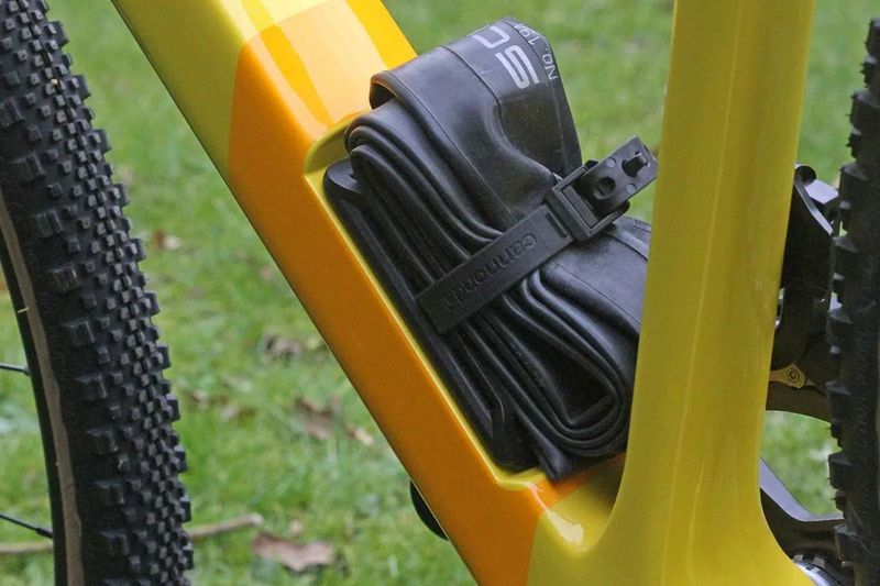 Držák Cannondale StrapRack Storage s popruhy