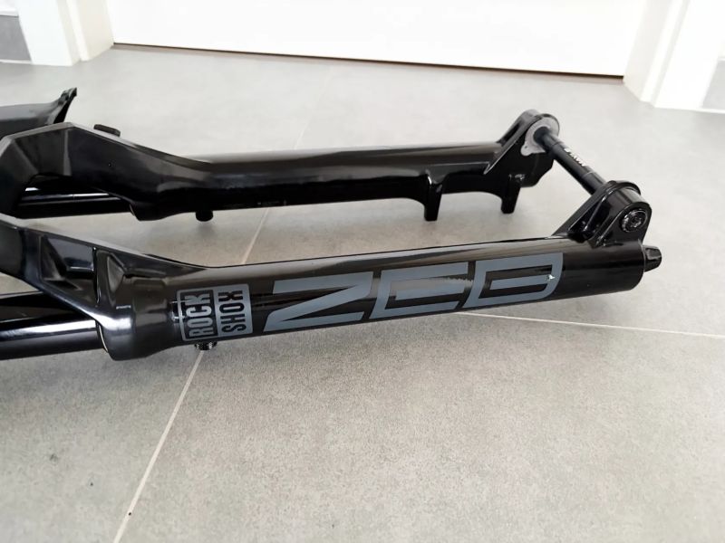 Vidlice RockShox ZEB Select A2 29” 170mm