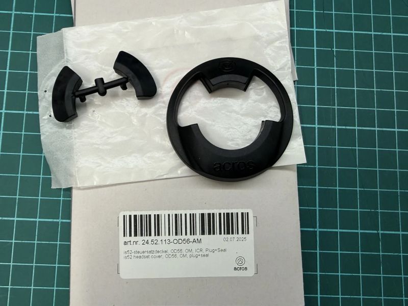 Nový kryt hlavového složení Acros IS52