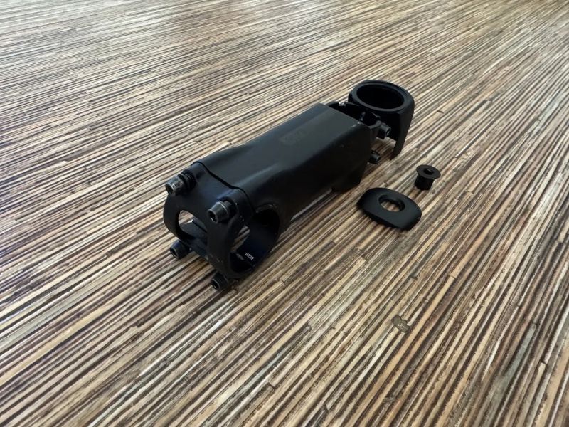 Cannondale C1 Conceal představec 100 mm.