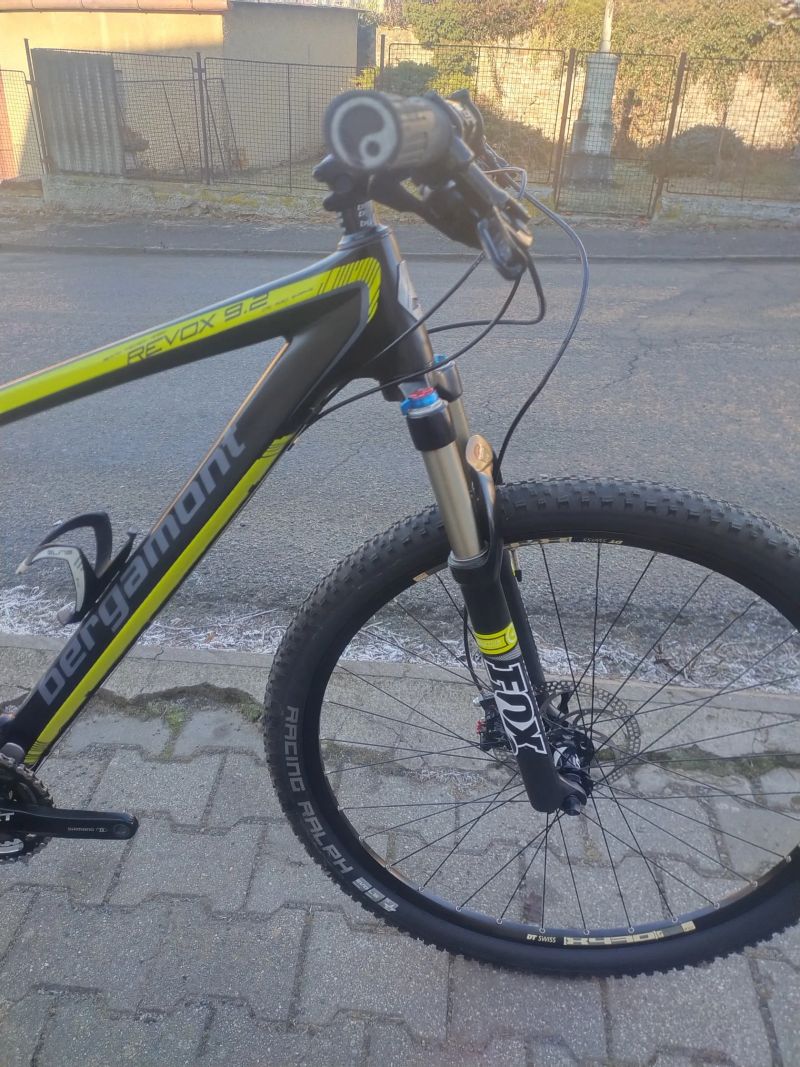 KARBONOVÉ HORSKÉ KOLO , FOX, SHIMANO XT