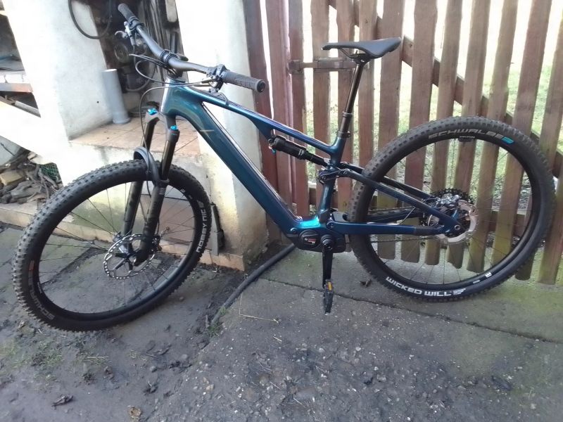 Cube AMS Hybrid ONE 44 SLX 400X