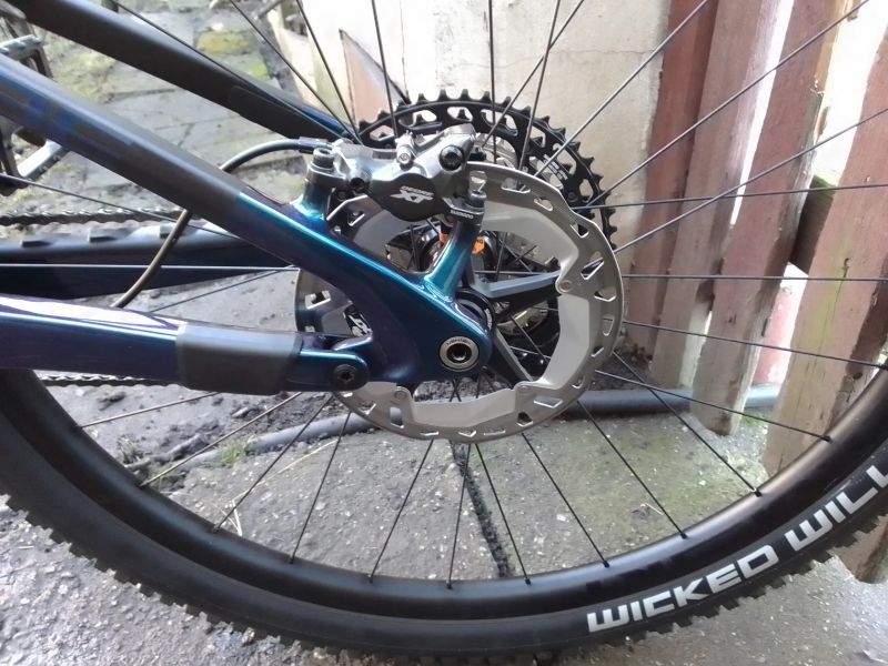 Cube AMS Hybrid ONE 44 SLX 400X