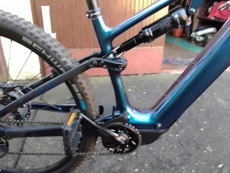 Cube AMS Hybrid ONE 44 SLX 400X