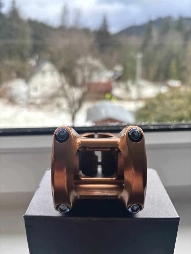 Nukeproof Horizon 35x35mm 