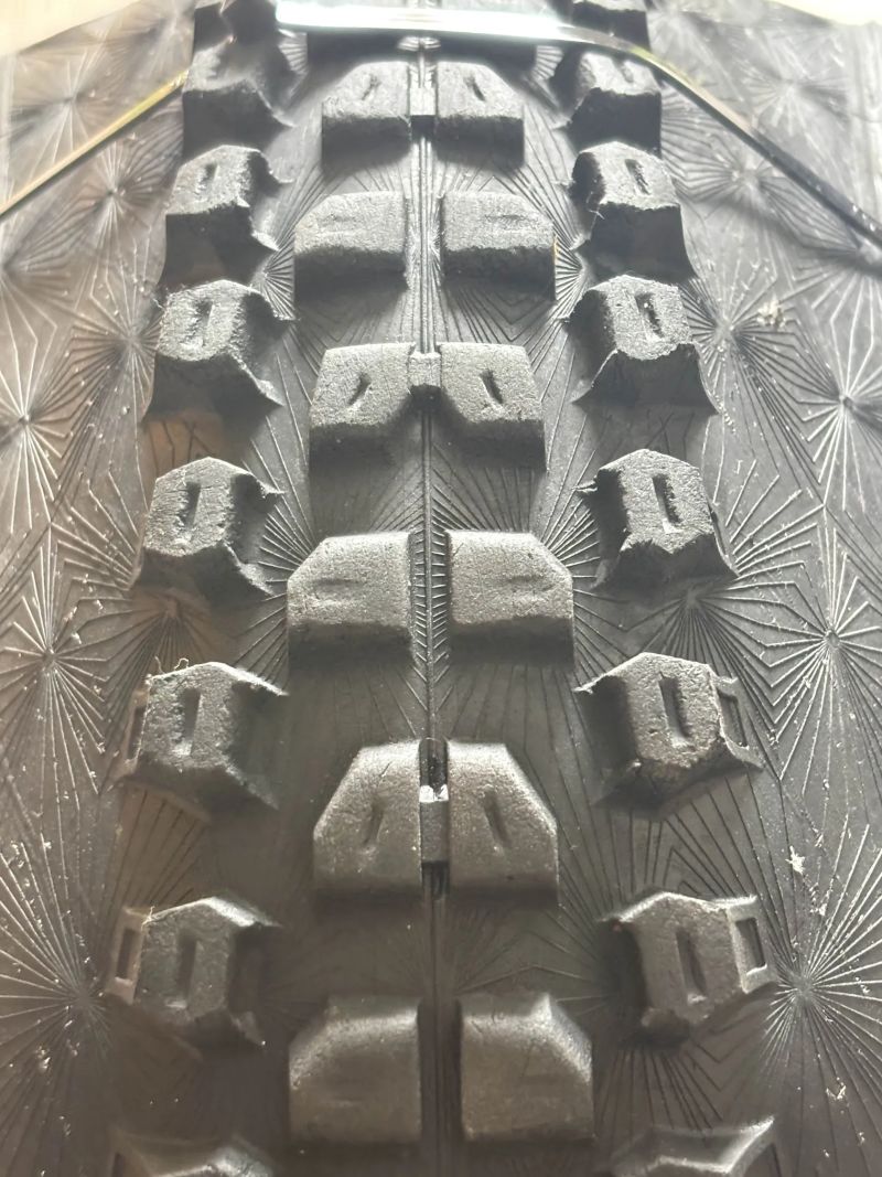 Continental Kryptotal Re Downhill Soft 2.6