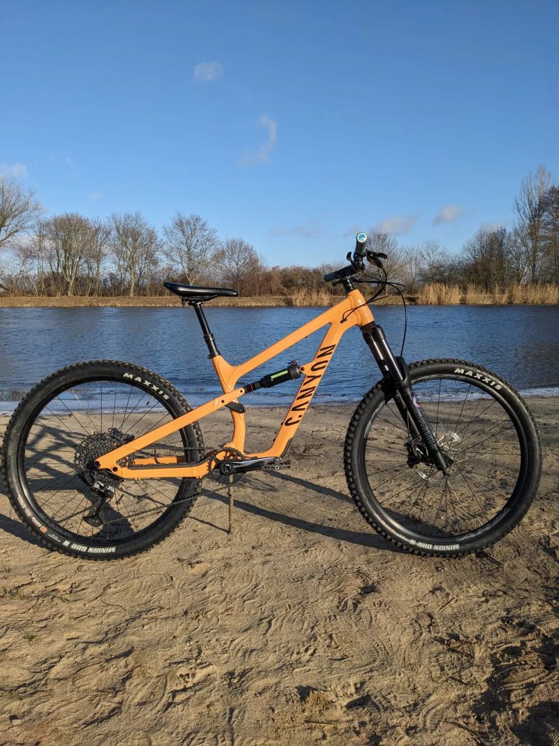 Canyon Spectral 5", vel S", 27,5", zdvihy 150mm/150mm", nový rám"