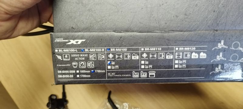 Dvoupístkové brzdové třmeny Shimano DEORE XT