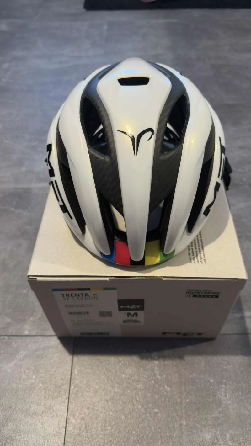 MET Trenta 3k carbon MIPS Rainbow edition