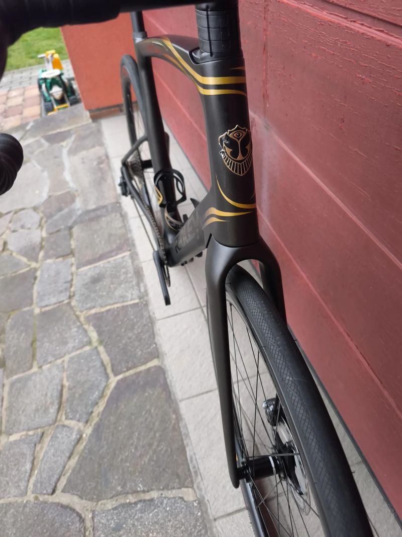 Gravel Ridley Kanzo Fast TomorrowLand Di2, karbonová kola, velikost L