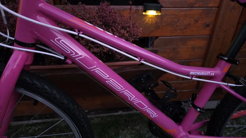 Dívčí kolo 24" Superior MODO 7-12let postava 120-150cm minimálně použité.