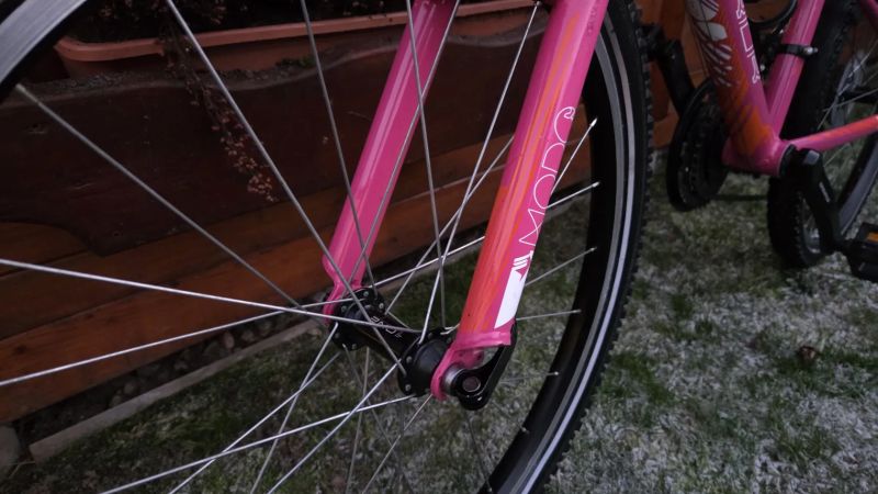 Dívčí kolo 24" Superior MODO 7-12let postava 120-150cm minimálně použité.