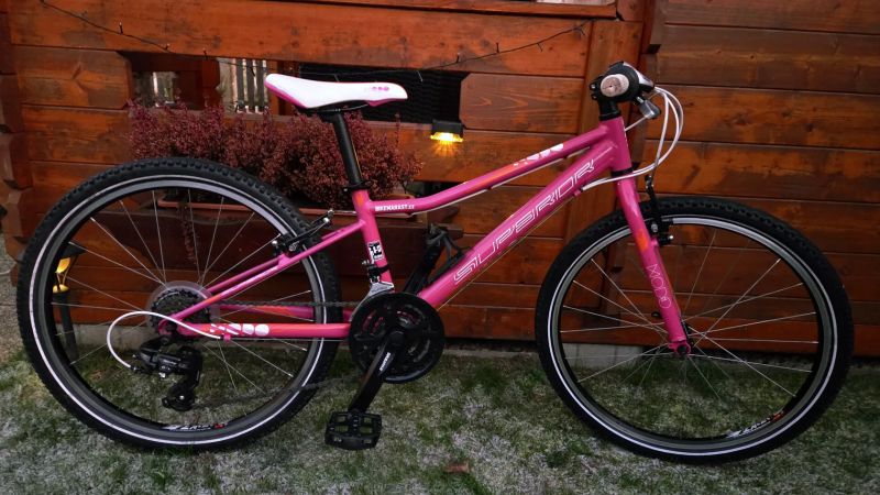 Dívčí kolo 24" Superior MODO 7-12let postava 120-150cm minimálně použité.