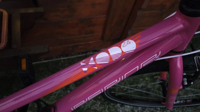 Dívčí kolo 24" Superior MODO 7-12let postava 120-150cm minimálně použité.