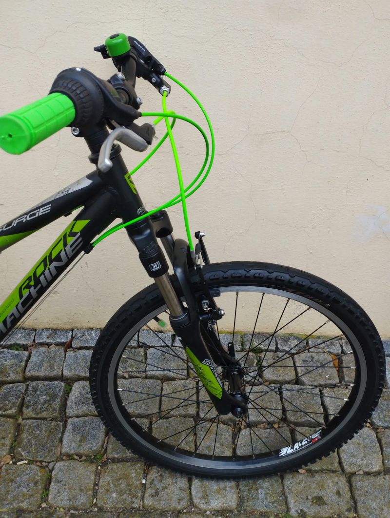 dětské kolo Rock Machine Surge 24, pro děti s výškou 115-155cm+dárek