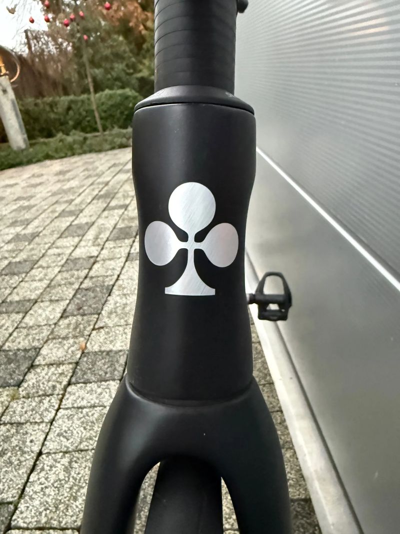 Prodám Colnago V4Rs, málo jeté 810km, naprosto nepoškozené, stav nového kola, wattmetr