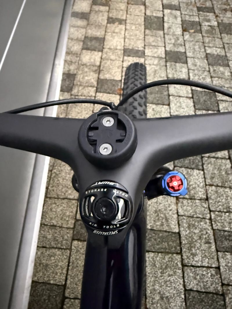 Specialized S-WORKS EPIC EVO, celoodpružené, wattmeter, gloss purple tint fades over carbon /chrome.