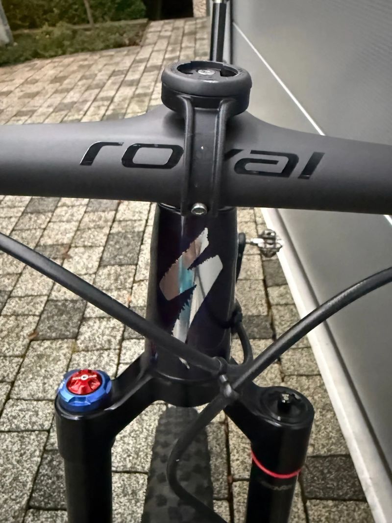 Specialized S-WORKS EPIC EVO, celoodpružené, wattmeter, gloss purple tint fades over carbon /chrome.