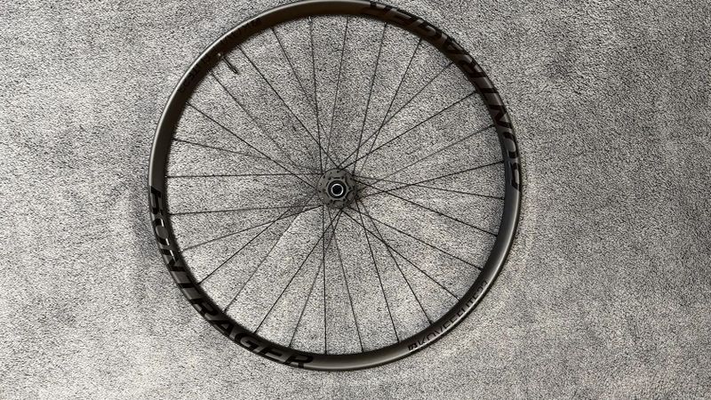 Sada kol Bontrager Kovee Elite 23