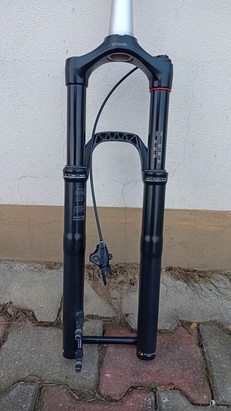 Rock Shox FS-REBA-15B-A8 remote lockout 130mm