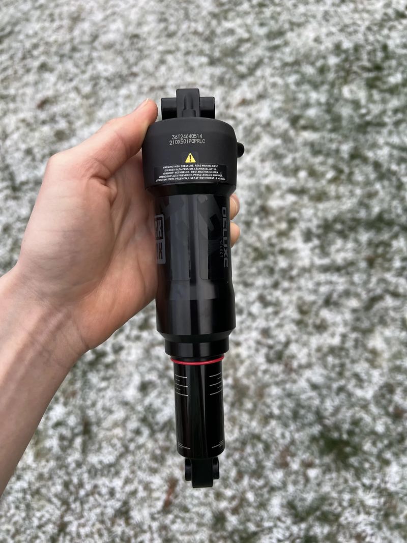 Tlumič Rock Shox deluxe select 