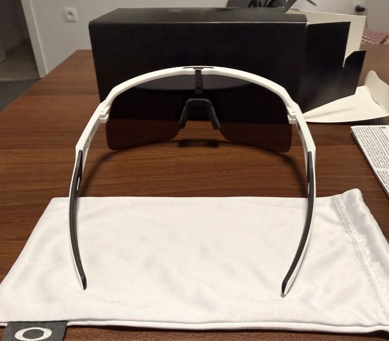 OAKLEY SUTRO LITE matte white, prizm road