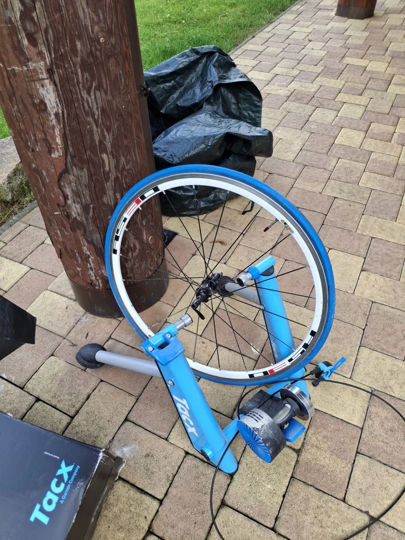 Cyklo trenažér Tacx Flux 2 Smart