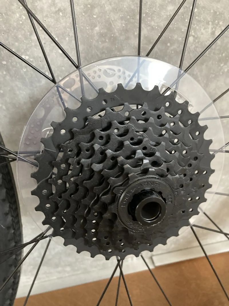 Nová kola Axis Elite 700C + pláště Pathfinder 42c + kazeta SUNRACE 8s + Tektro kotouče