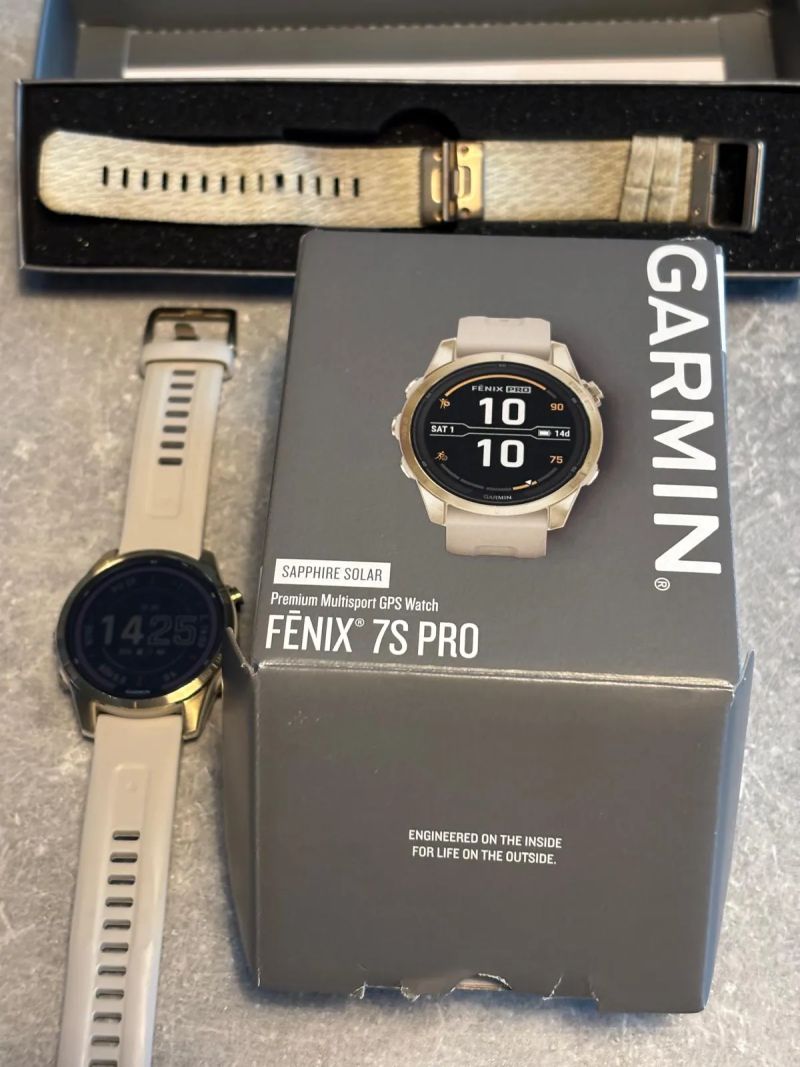 Garmin Fenix 7s pro Sapphire solar rose gold 