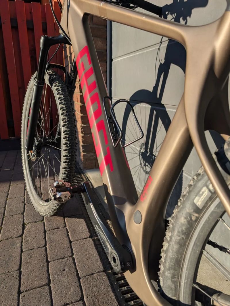 Ghost Lector Essential