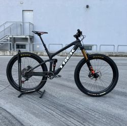 Trek Slash 9.9