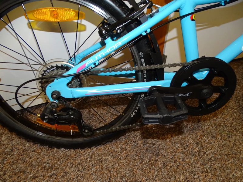 Author Cosmic 20" "Nové kolo"