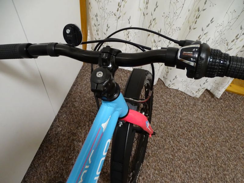 Author Cosmic 20" "Nové kolo"