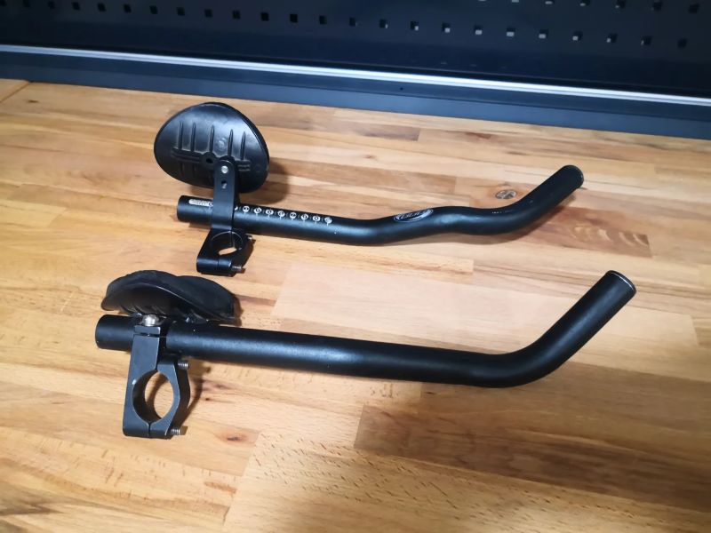 Nástavce BBB na triatlon/časovku