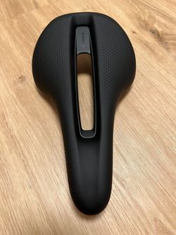 Sedlo Trek Verse Short Comp - 145mm