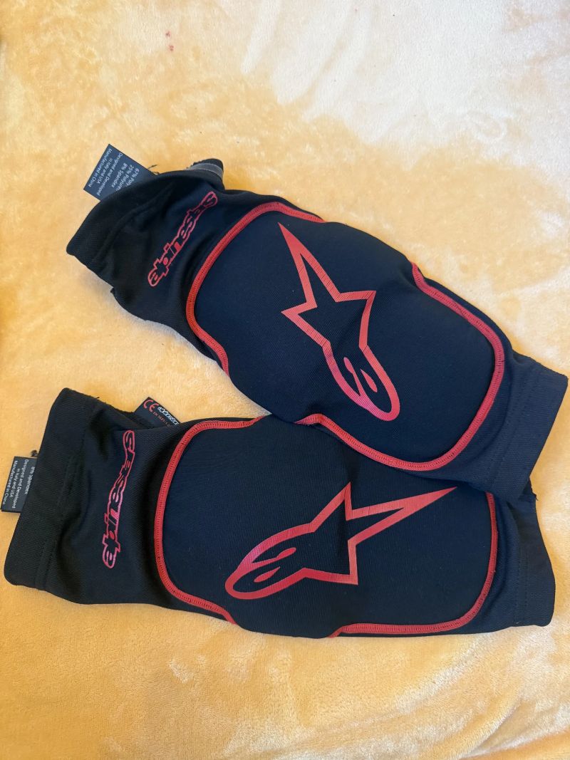 Chrániče loktů Alpinestars Paragon velikost L
