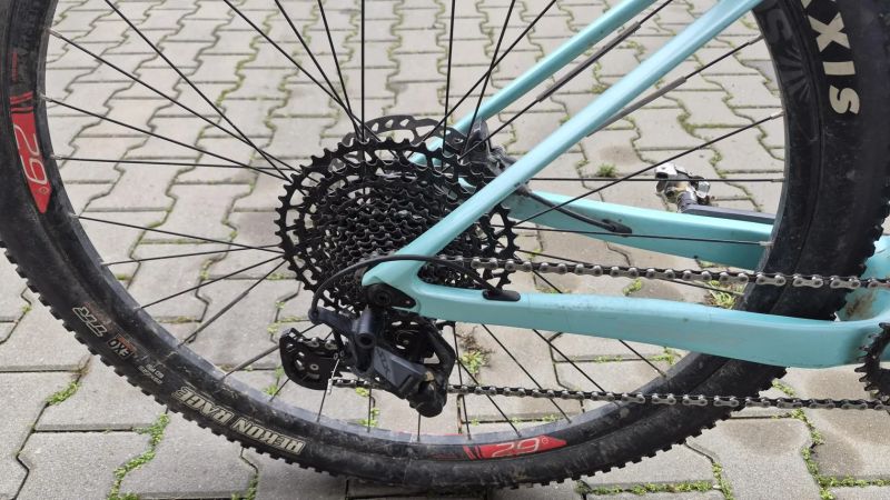 predam karbon bike velkost M