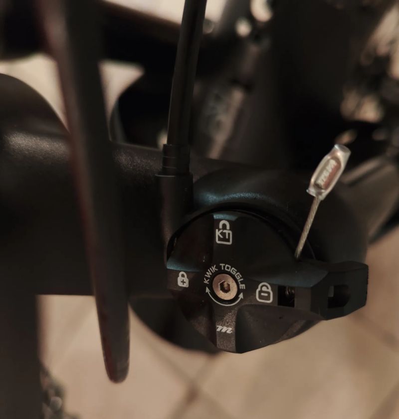 Celoodpružené horské kolo