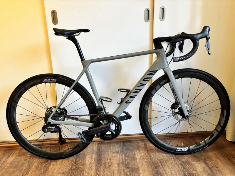 Prodám silniční kolo Canyon Ultimate CF SL 7 (2022)