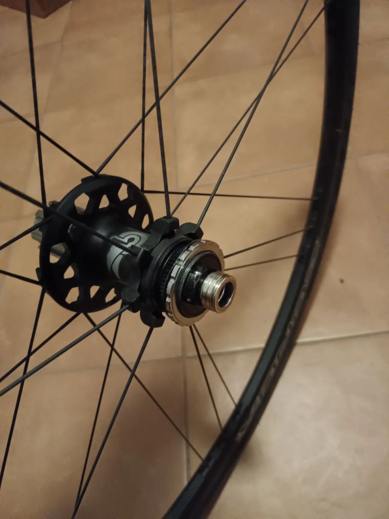 Silniční kola Campagnolo Zonda