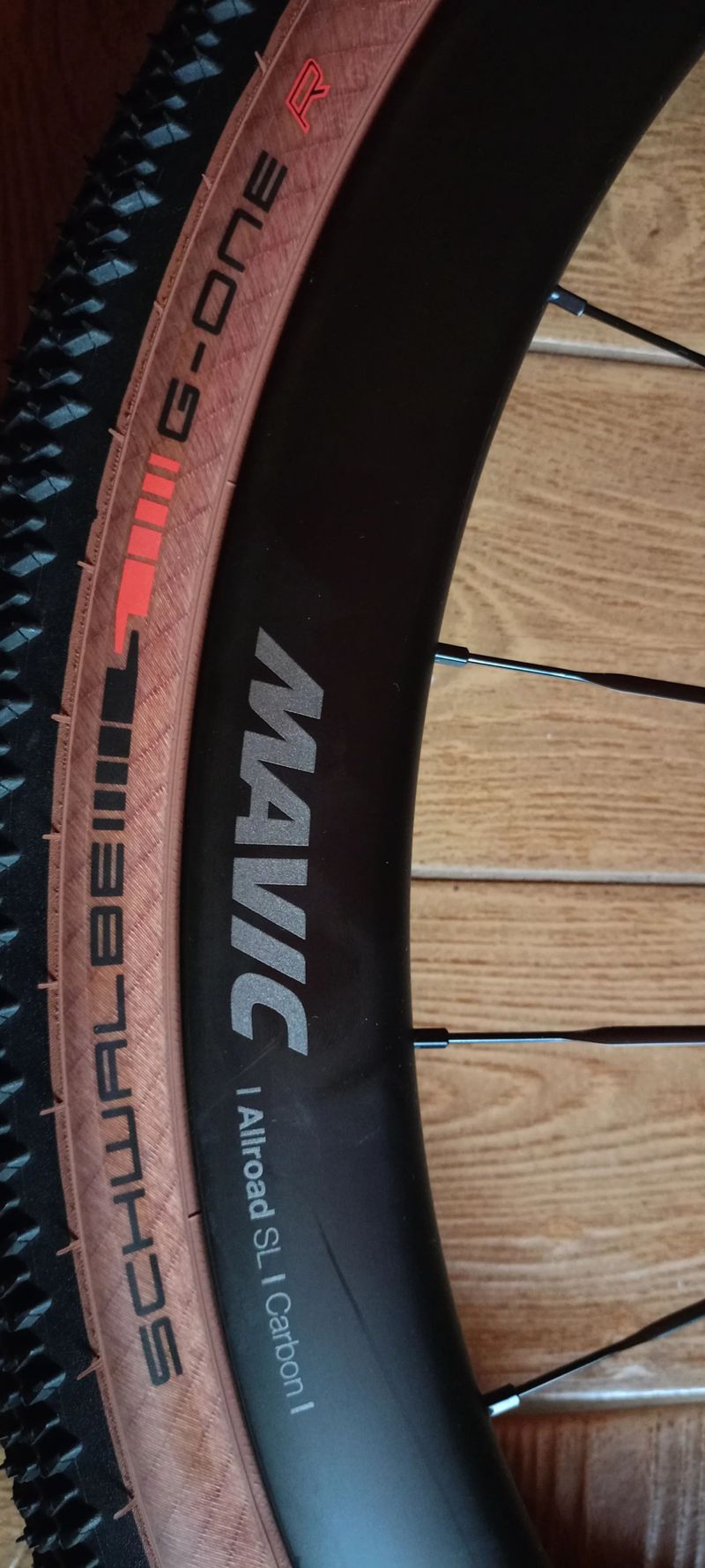 Mavic ALLROAD SL CARBON - gravel - NOVÁ - XDR nebo HG