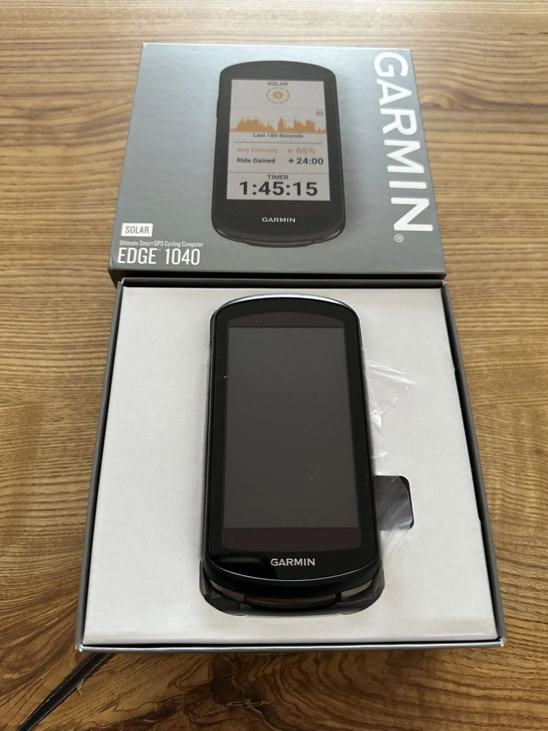 Garmin Edge 1040 solar v záruce do 9.4.2027