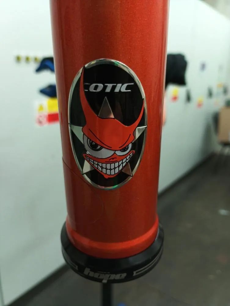 Rám Cotic Max Flare