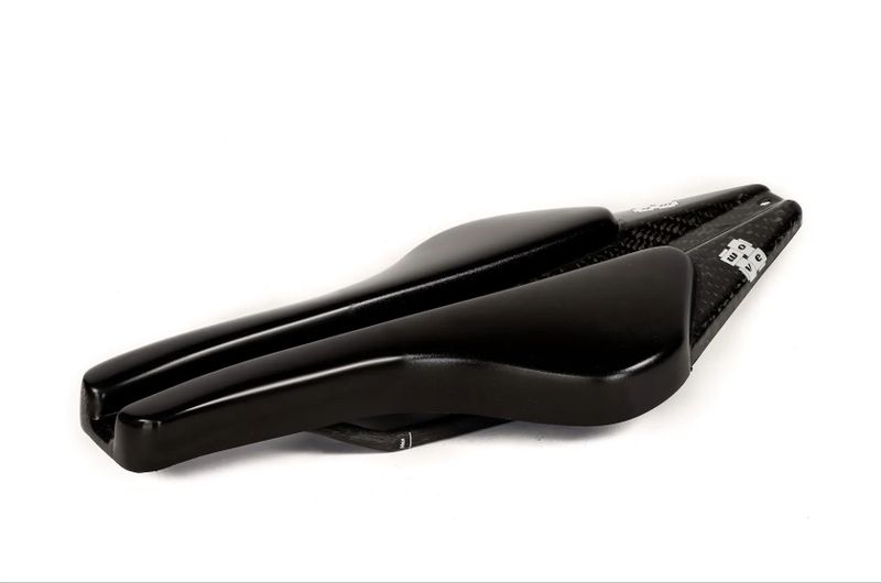 Sedla Wove - Mags, V8 a M8