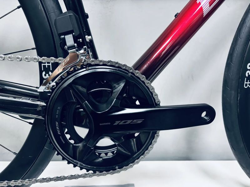 Silniční kolo Basso Diamante 2025