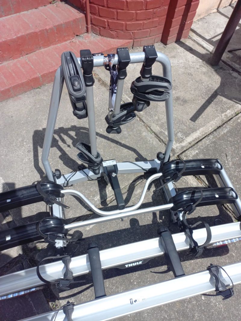 Thule 3+1 skoro nový, 100% stav!!!