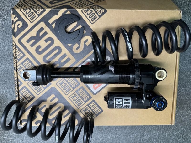 Rockshox sd ultimate rc2t 230x65