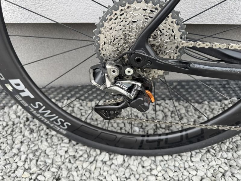 Superior X-road team issue R