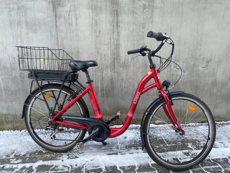 Dámské městské elektrokolo 