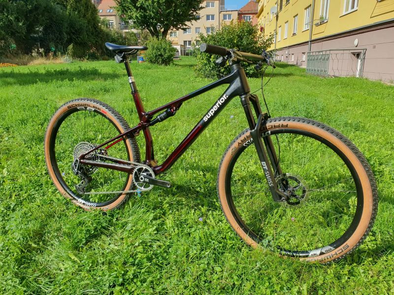 Superior XF 9.9 Team